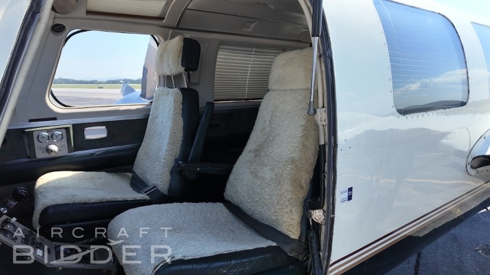 1981 Piper Super 700 Aerostar — photo 5