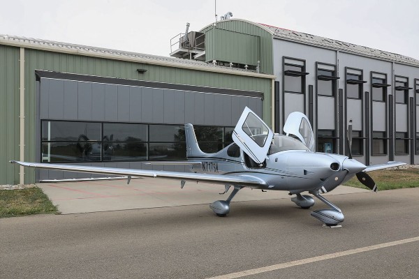 2016 Cirrus SR22T-G5 — photo 4