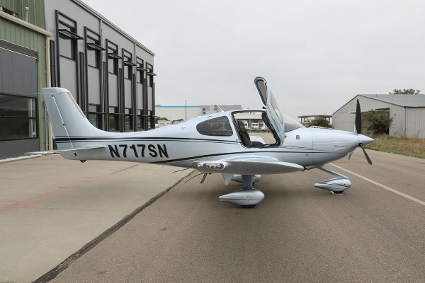 2016 Cirrus SR22T-G5 — photo 5