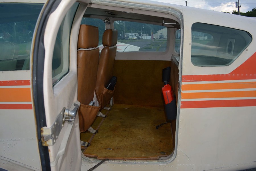 1979 Beechcraft Beech Sierra C-24-R, photo 10