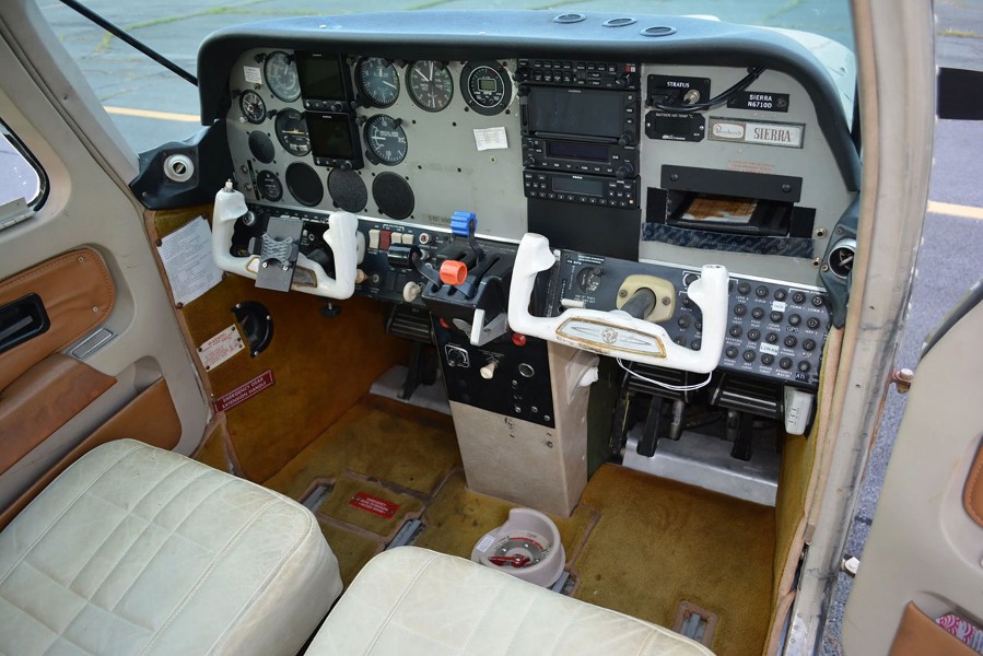1979 Beechcraft Beech Sierra C-24-R, photo 16