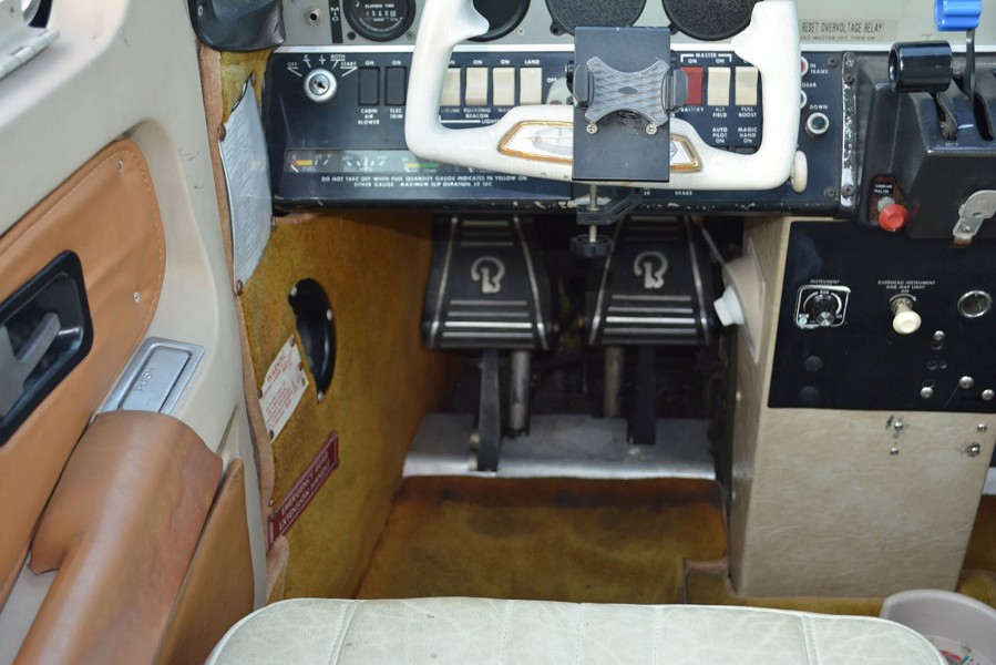 1979 Beechcraft Beech Sierra C-24-R, photo 18