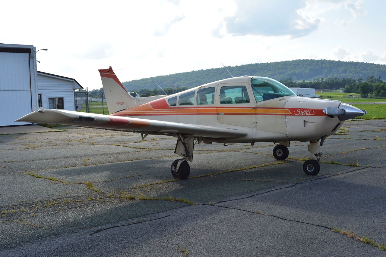 1979 Beech Sierra C-24-R — photo 4