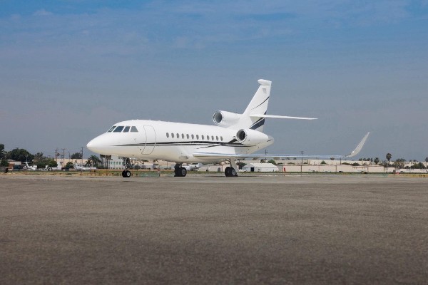 2004 Falcon Falcon 900EX — photo 2