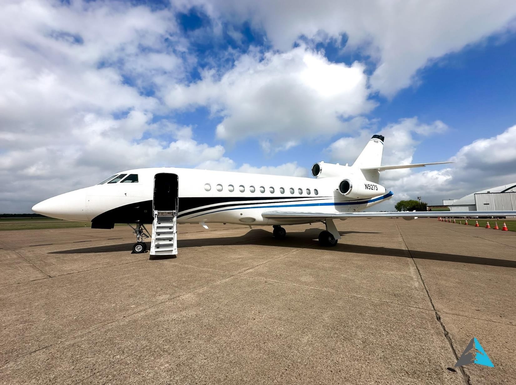 1987 Falcon 900B — photo 2