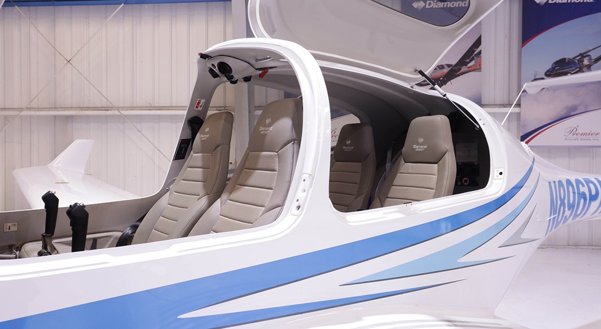 2024 Diamond DA40 — photo 5