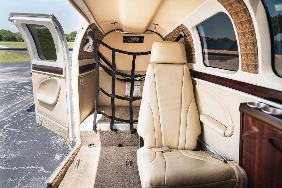 2007 Beechcraft Beech Baron G58, photo 6