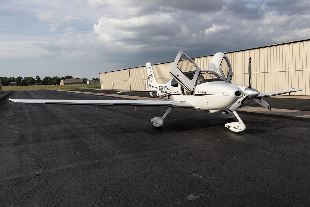 2006 Cirrus SR22-G2 — photo 3