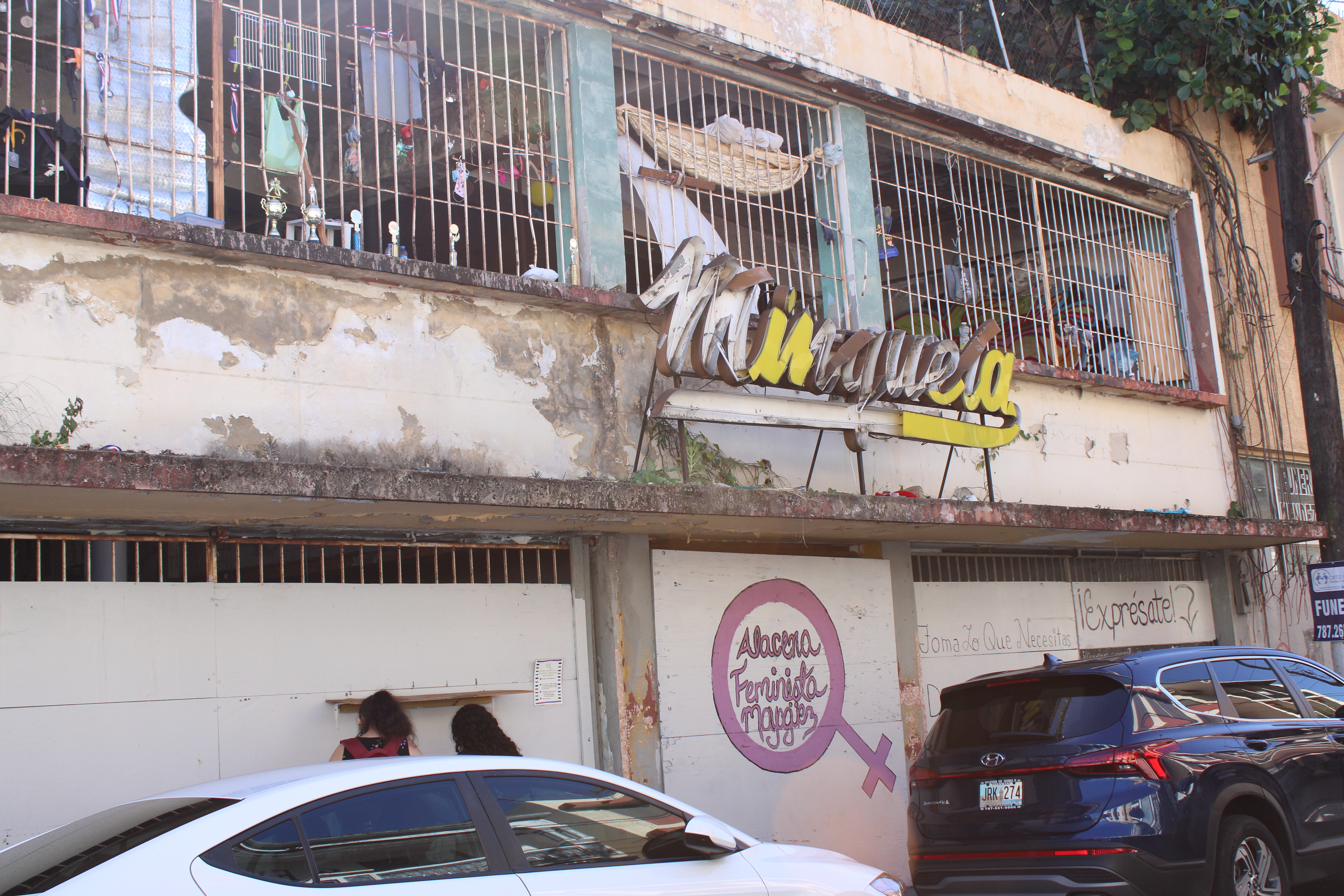 Alacena Feminista building