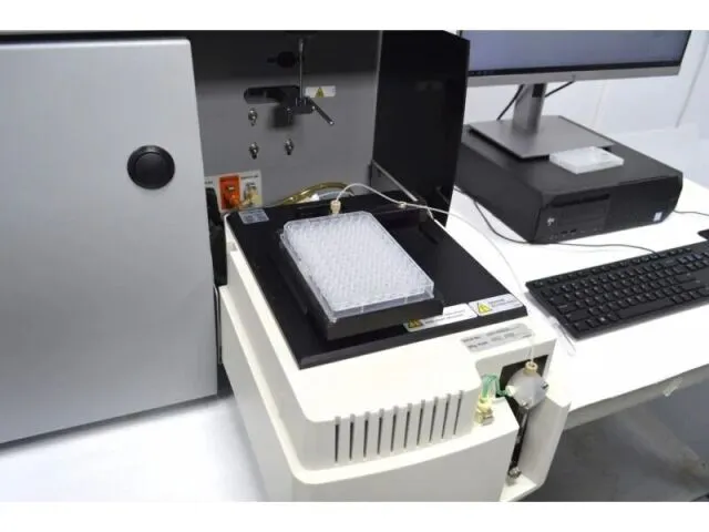 Pre-owned / Used 2004 BD BIOSCIENCES FACSCanto FLOW CYTOMETERS for Sale - photo 5