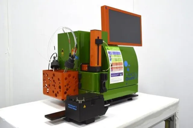 Pre-owned / Used / Fully Refurbished 2020 Miltenyi Biotec MACSQuant Analyzer 10 FLOW CYTOMETERS for Sale - photo 3