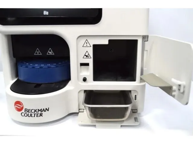 Pre-owned / Used / Fully Refurbished 2015 BECKMAN COULTER Vi-Cell Blu CELL COUNTERS for Sale - photo 2