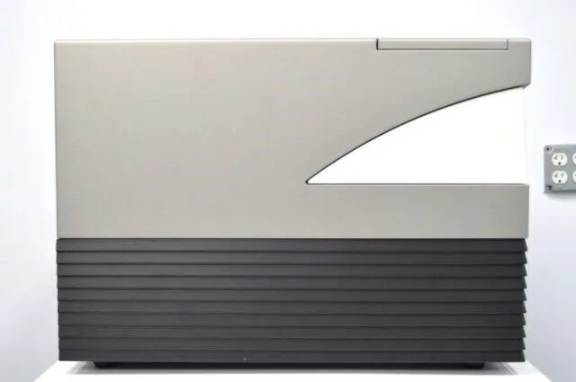 Pre-owned / Used / Fully Refurbished 2019 TECAN Life Sciences TECAN Spark 10M MICROPLATE READERS for Sale - photo 6