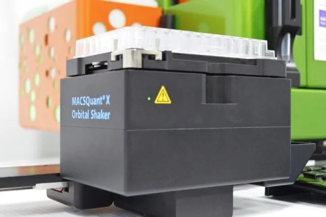 Pre-owned / Used / Fully Refurbished 2012 Miltenyi Biotec MACSQuant FLOW CYTOMETERS for Sale - photo 4
