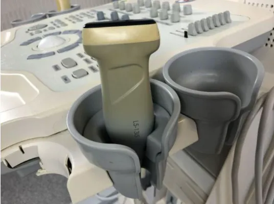 Pre-owned / Used 2009 SAMSUNG MEDISON Accuvix V10 ULTRASOUND SCANNERS for Sale - photo 3