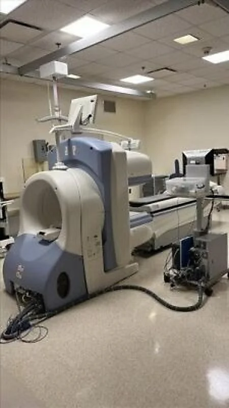 Pre-owned / Used 2016 GE HEALTHCARE Infinia GAMMA CAMERAS for Sale - photo 3