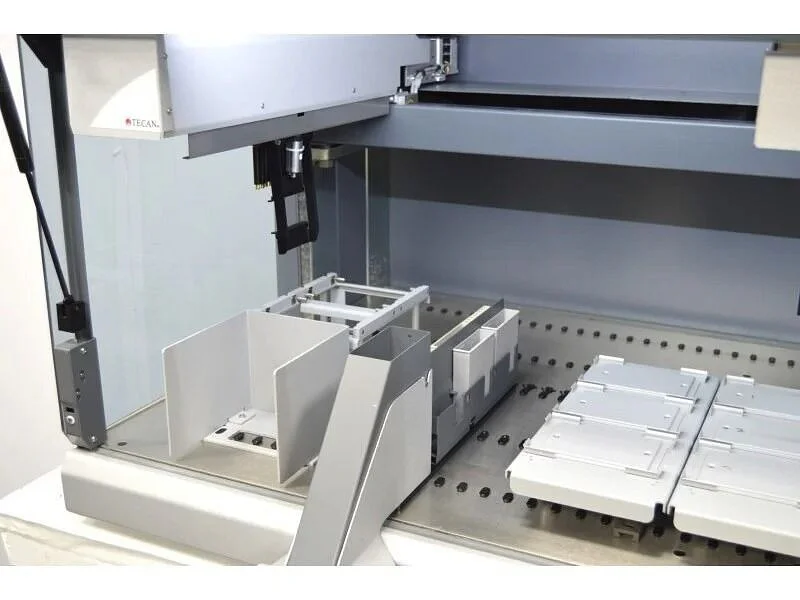Pre-owned / Used 2017 TECAN Life Sciences Freedom EVO-2 AUTOMATED LABORATORY LIQUID HANDLING WORKSTATIONS for Sale - photo 7