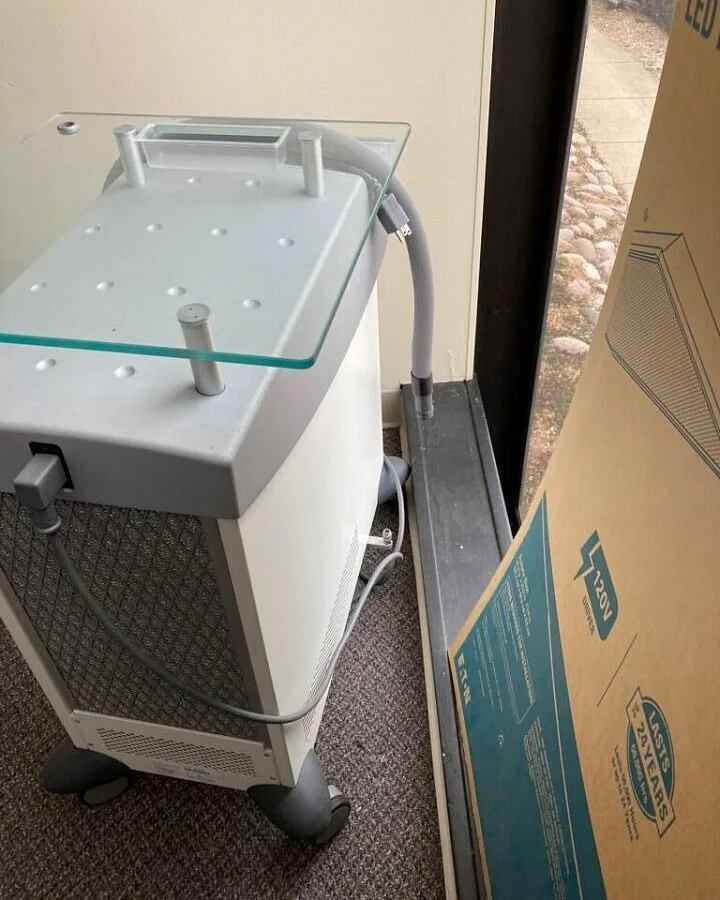 Pre-owned / Used 2017 ESAOTE MYLAB GAMMA COMPUTERS/ ULTRASOUND for Sale - photo 4