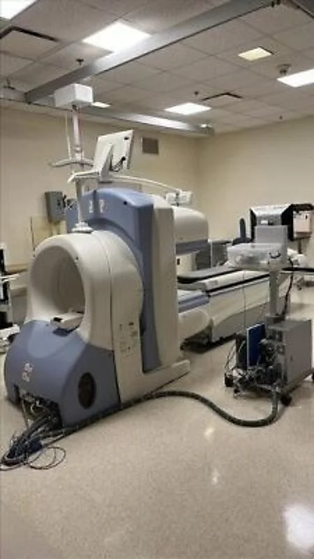 Pre-owned / Used 2014 GE HEALTHCARE Infinia GAMMA CAMERAS for Sale - photo 3