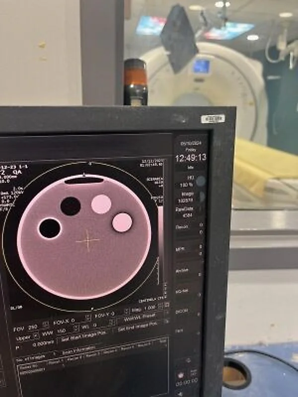 Pre-owned / Used 2015 HITACHI SCENARIA CT SCANNERS for Sale - photo 2