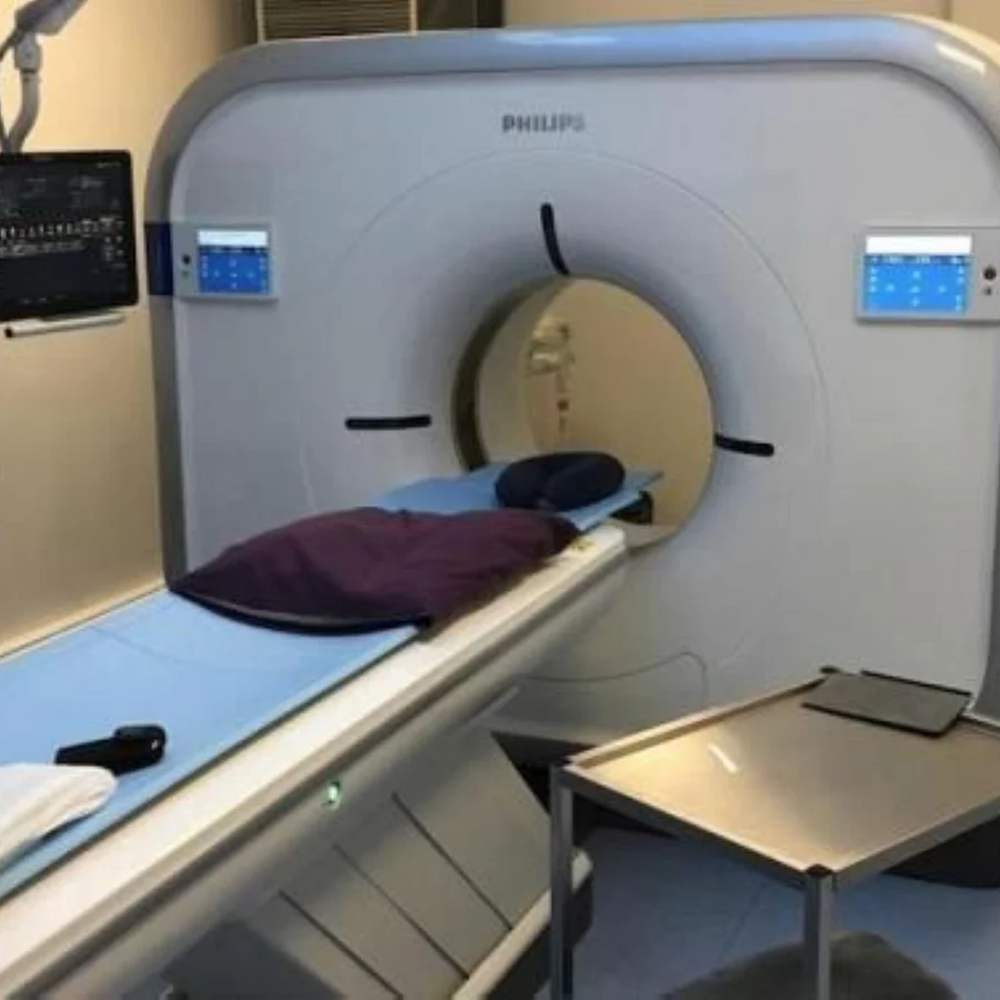 Pre-owned / Used 2021 PHILIPS HEALTHCARE Incisive Essentials 128 CT CT SCANNERS for Sale - photo 3