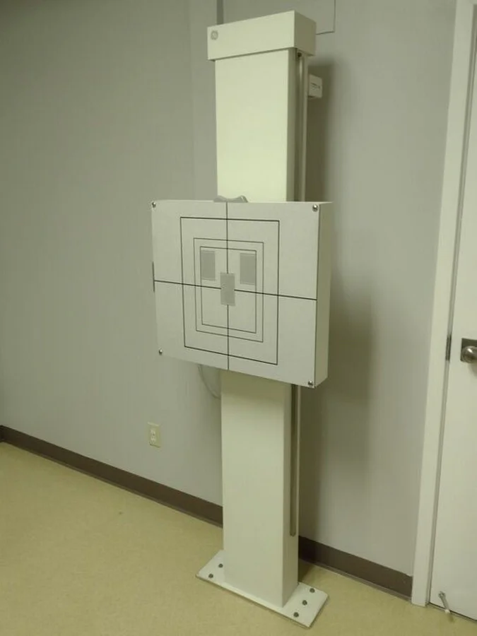 Pre-owned / Used 2005 GE HEALTHCARE Silhouette VR DIGITAL RADIOGRAPHY SYSTEMS/ X-RAY for Sale - photo 4