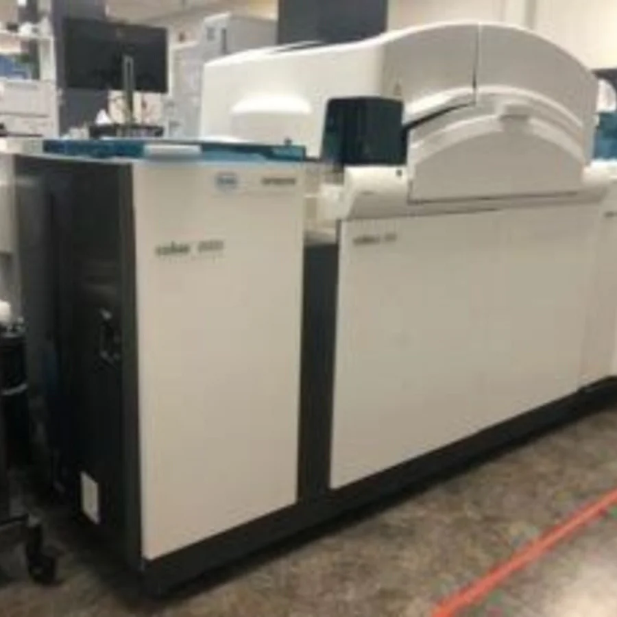 Pre-owned / Used 2012 ROCHE MEDICAL Cobas 6000 with a c501 e601 CLINICAL CHEMISTRY ANALYZERS for Sale - photo 2