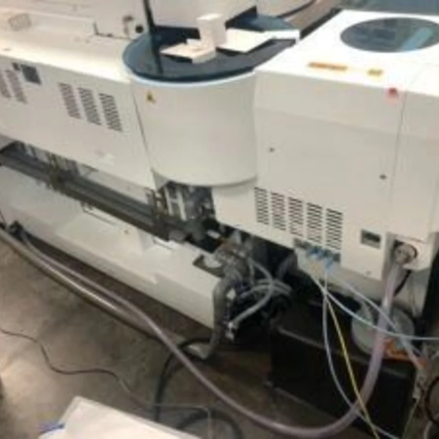 Pre-owned / Used 2012 ROCHE MEDICAL Cobas 6000 with a c501 e601 CLINICAL CHEMISTRY ANALYZERS for Sale - photo 4