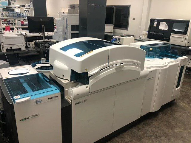 Pre-owned / Used 2012 ROCHE MEDICAL Cobas 6000 with a c501 e601 CLINICAL CHEMISTRY ANALYZERS for Sale - photo 6