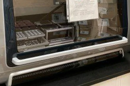 Pre-owned / Used 2011 Stemcell Technologies RoboSep-16 CELL SEPARATORS for Sale - photo 3