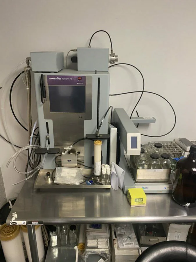 Pre-owned / Used 2016 TELEDYNE Combiflash Torrent AQ UV CHROMATOGRAPHY SYSTEMS for Sale - photo 4