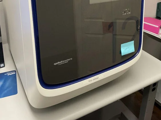 Pre-owned / Used 2016 THERMO FISHER QuantStudio 12k Flex REAL TIME PCR THERMAL CYCLERS for Sale - photo 3