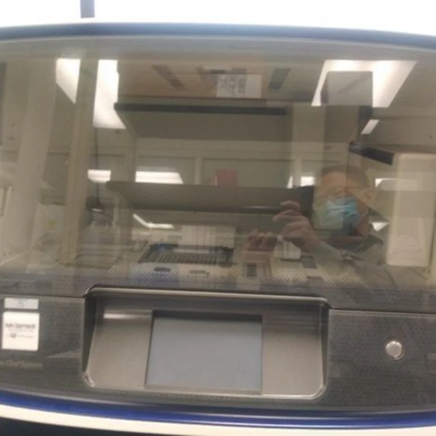 Pre-owned / Used 2018 THERMO FISHER Ion Chef with Ion GeneStudioS5 DNA SEQUENCING SYSTEMS for Sale - photo 4