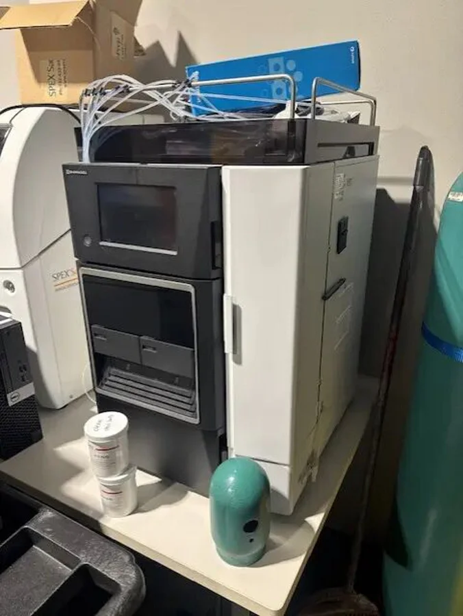 Pre-owned / Used 2022 SHIMADZU LC-2050C 3D HIGH-PRESSURE LIQUID CHROMATOGRAPHY SYSTEMS for Sale - photo 6