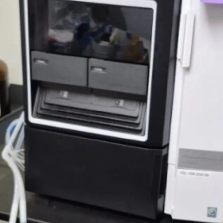 Pre-owned / Used 2022 SHIMADZU LC-2050C 3D HIGH-PRESSURE LIQUID CHROMATOGRAPHY SYSTEMS for Sale - photo 3