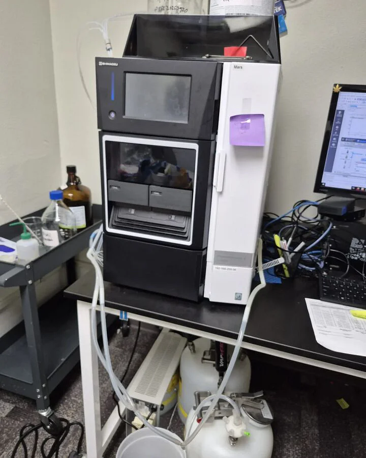Pre-owned / Used 2022 SHIMADZU LC-2050C 3D HIGH-PRESSURE LIQUID CHROMATOGRAPHY SYSTEMS for Sale - photo 4