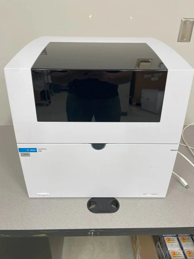 Pre-owned / Used 2018 AGILENT TECHNOLOGIES TapeStation 4200 ELECTROPHORESIS SYSTEMS for Sale - photo 2