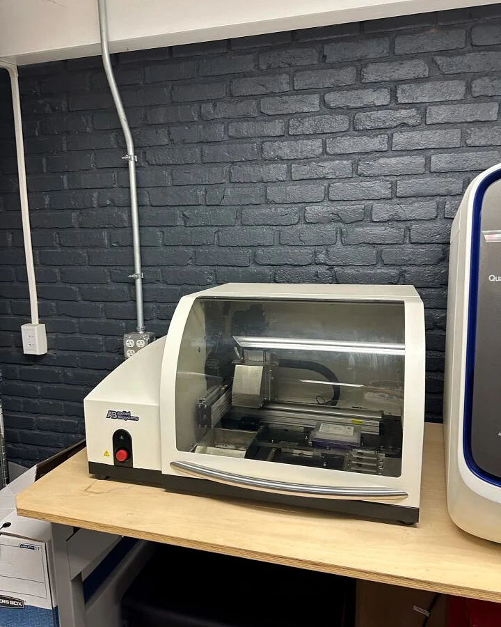Pre-owned / Used 2013 THERMO FISHER QuantStudio 12K Flex Accufill PCR Molecular Diagnostics System for Sale - photo 2