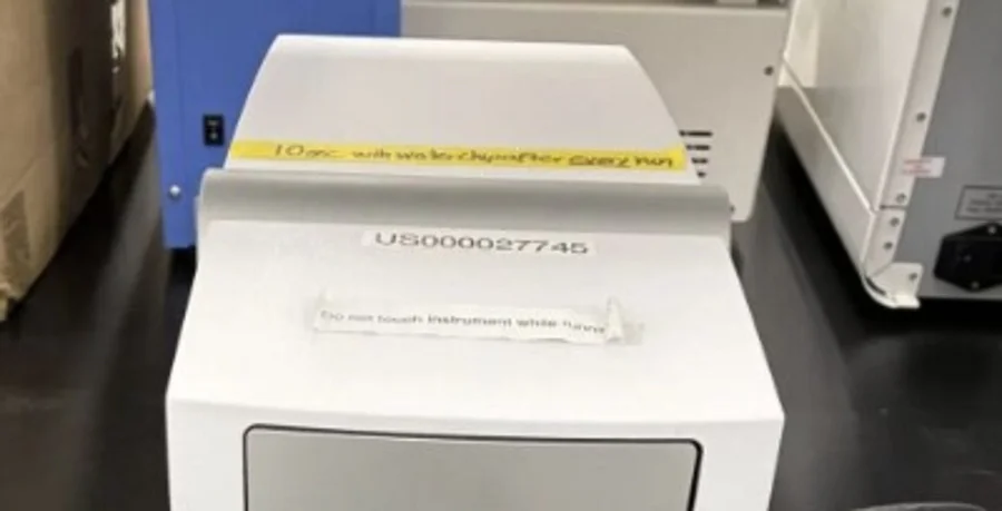 Pre-owned / Used 1999 AGILENT TECHNOLOGIES 2100 Bioanalyzer ELECTROPHORESIS SYSTEMS for Sale - photo 2
