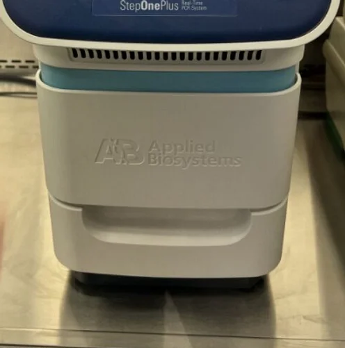 Pre-owned / Used 2013 APPLIED BIOSYSTEMS StepOnePlus THERMAL CYCLERS for Sale - photo 3