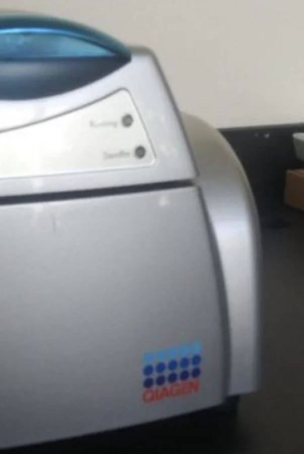 Pre-owned / Used 2012 QIAGEN Rotor-Gene Q MDx PCR Molecular Diagnostics System for Sale - photo 7