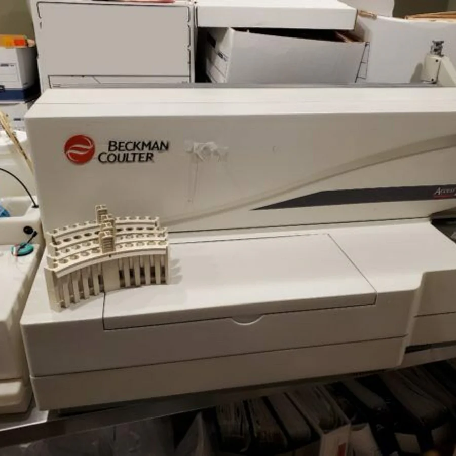 Pre-owned / Used 1997 BECKMAN COULTER Access 2 IMMUNOASSAY ANALYZERS/ LABORATORY for Sale - photo 4