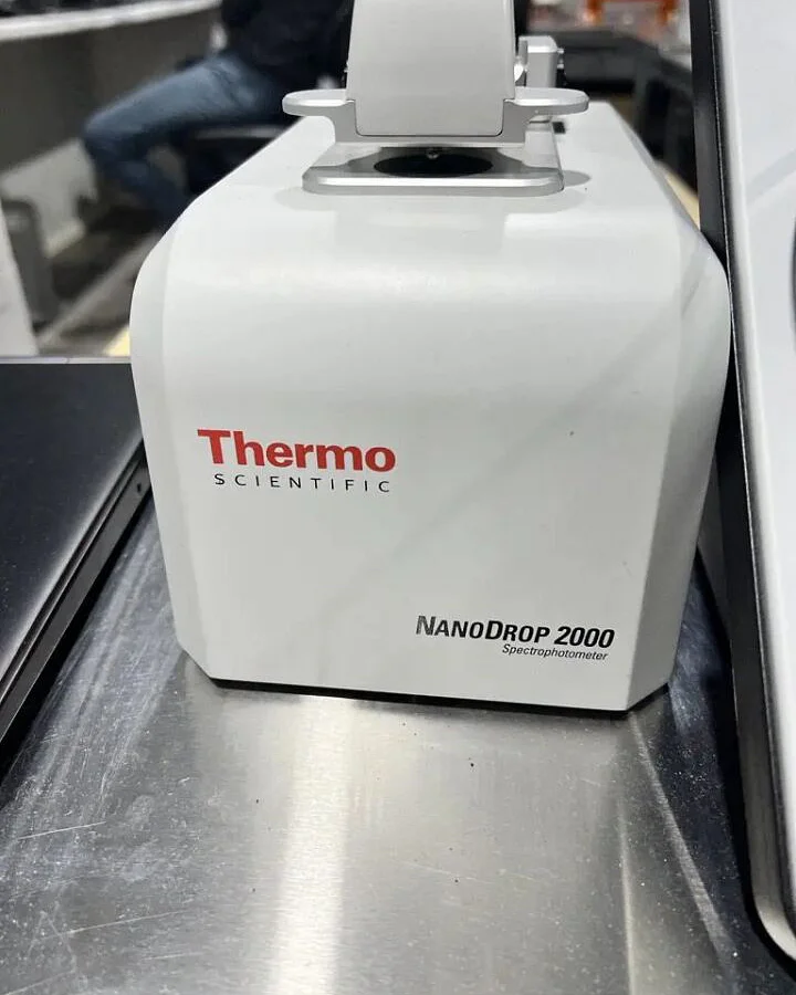Pre-owned / Used 2009 THERMO FISHER NanoDrop 2000 SPECTROPHOTOMETERS for Sale - photo 4