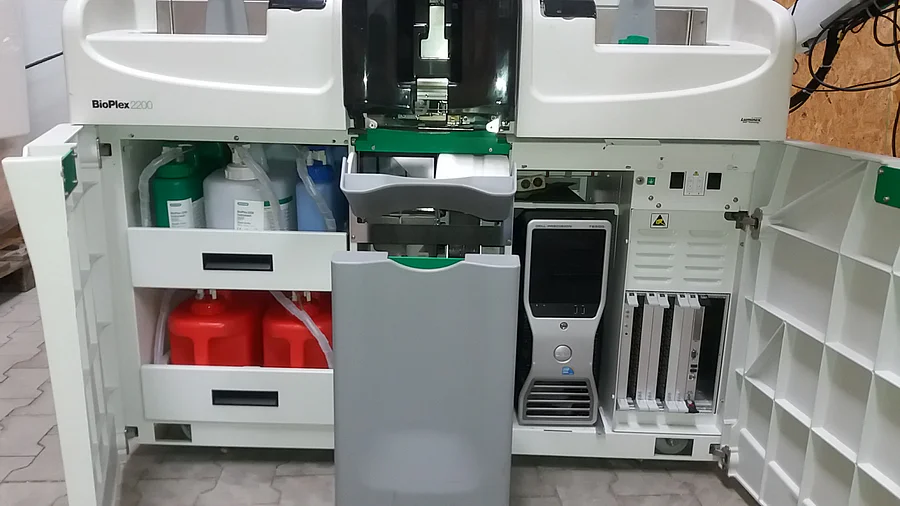 Pre-owned / Used 2015 BIO-RAD Bioplex ANALYZERS/ LABORATORY/ IMMUNOASSAY for Sale - photo 4