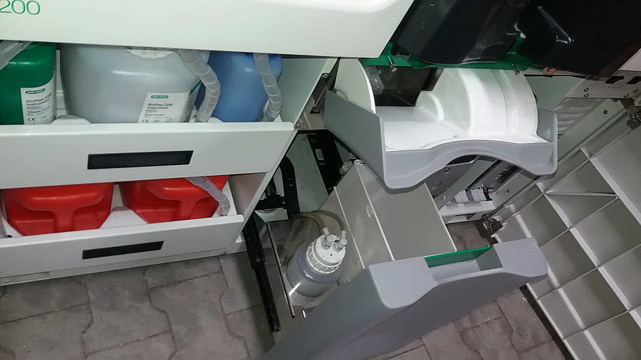 Pre-owned / Used 2015 BIO-RAD Bioplex ANALYZERS/ LABORATORY/ IMMUNOASSAY for Sale - photo 5