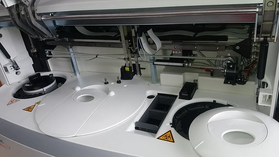 Pre-owned / Used 2018 SIEMENS Attelica NEPH 630 system ANALYZERS/ LABORATORY/ IMMUNOASSAY/ NEPHELOMETRIC for Sale - photo 3