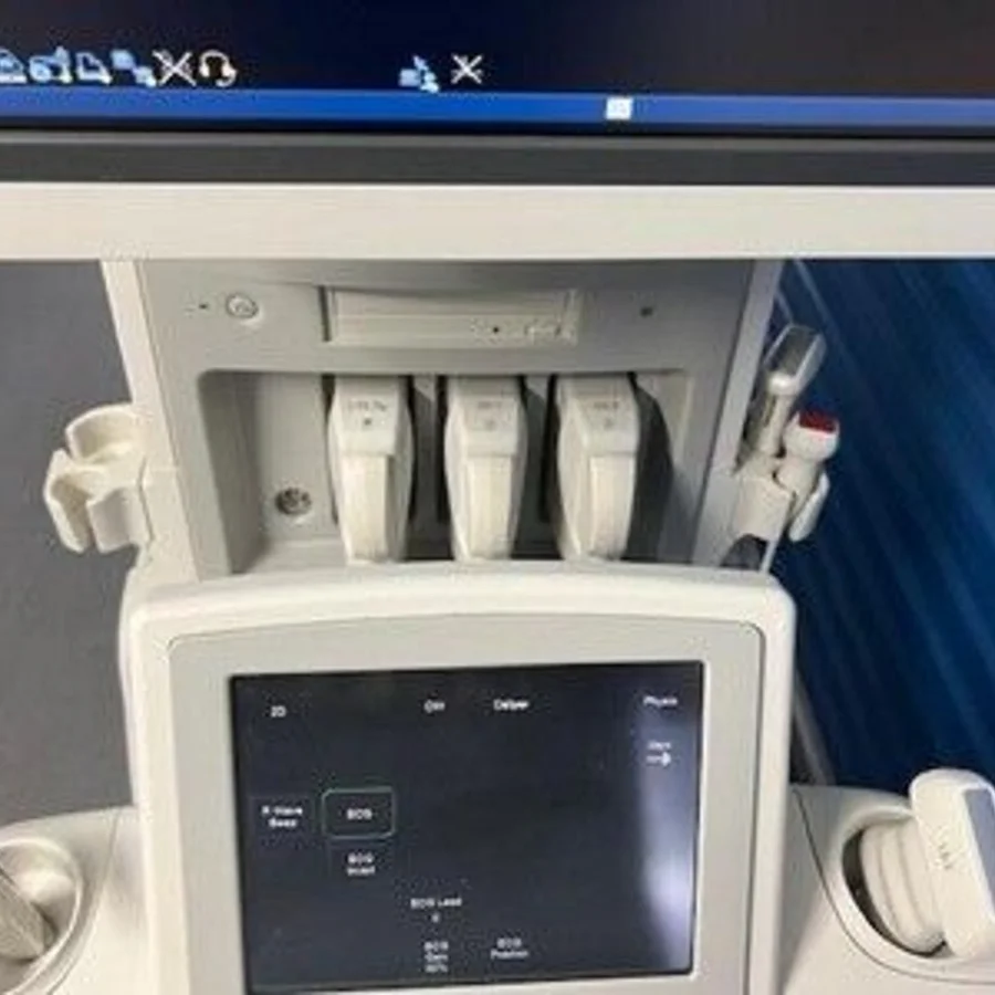 Pre-owned / Used 2004 PHILIPS HEALTHCARE iU22 Diagnostic ULTRASOUND SCANNERS for Sale - photo 3