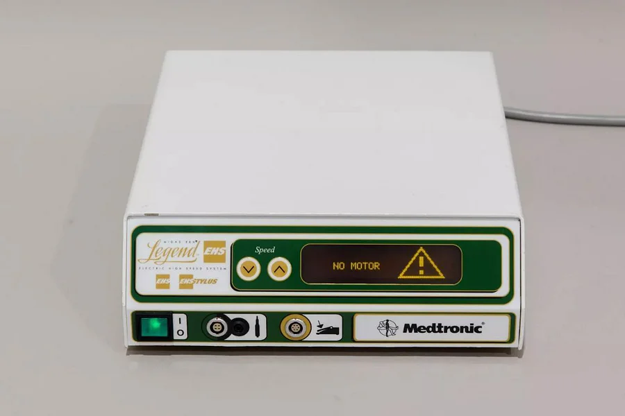 Pre-owned / Used 2011 MEDTRONIC MIDAS Rex Legend SURGICAL POWER TOOL SYSTEM CONTROL UNIT/ PNEUMATIC for Sale - photo 3