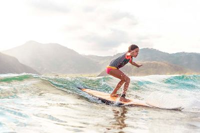 Indonesia Learning to Surf