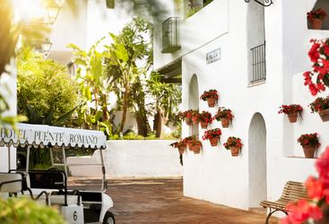 Hotel Puente Romano, luxury hotel in Andalucia, Spain